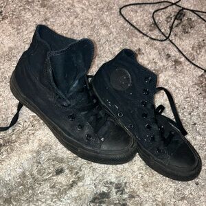 Black converse